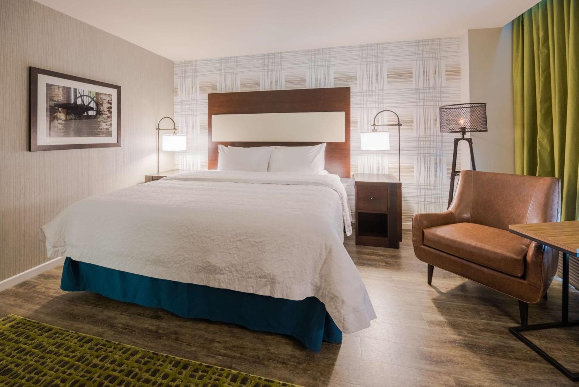 Hampton Inn & Suites Washington, D.C. - Navy Yard Екстериор снимка