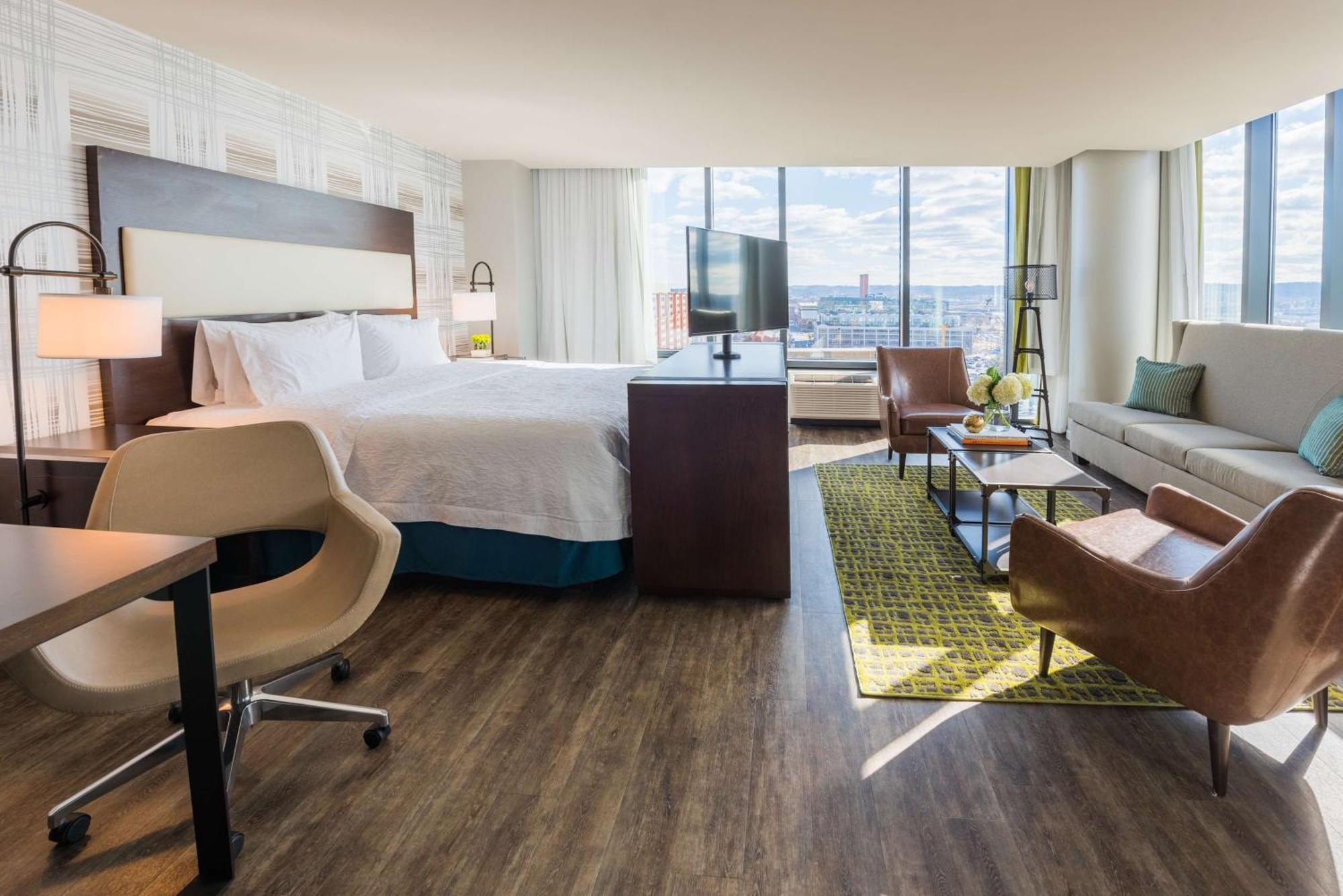 Hampton Inn & Suites Washington, D.C. - Navy Yard Екстериор снимка