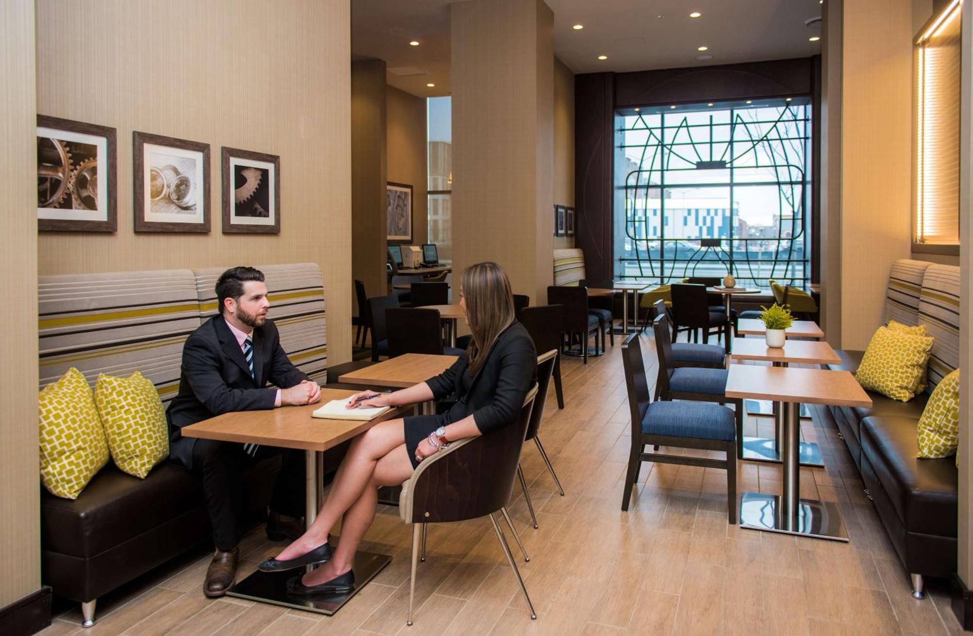 Hampton Inn & Suites Washington, D.C. - Navy Yard Екстериор снимка