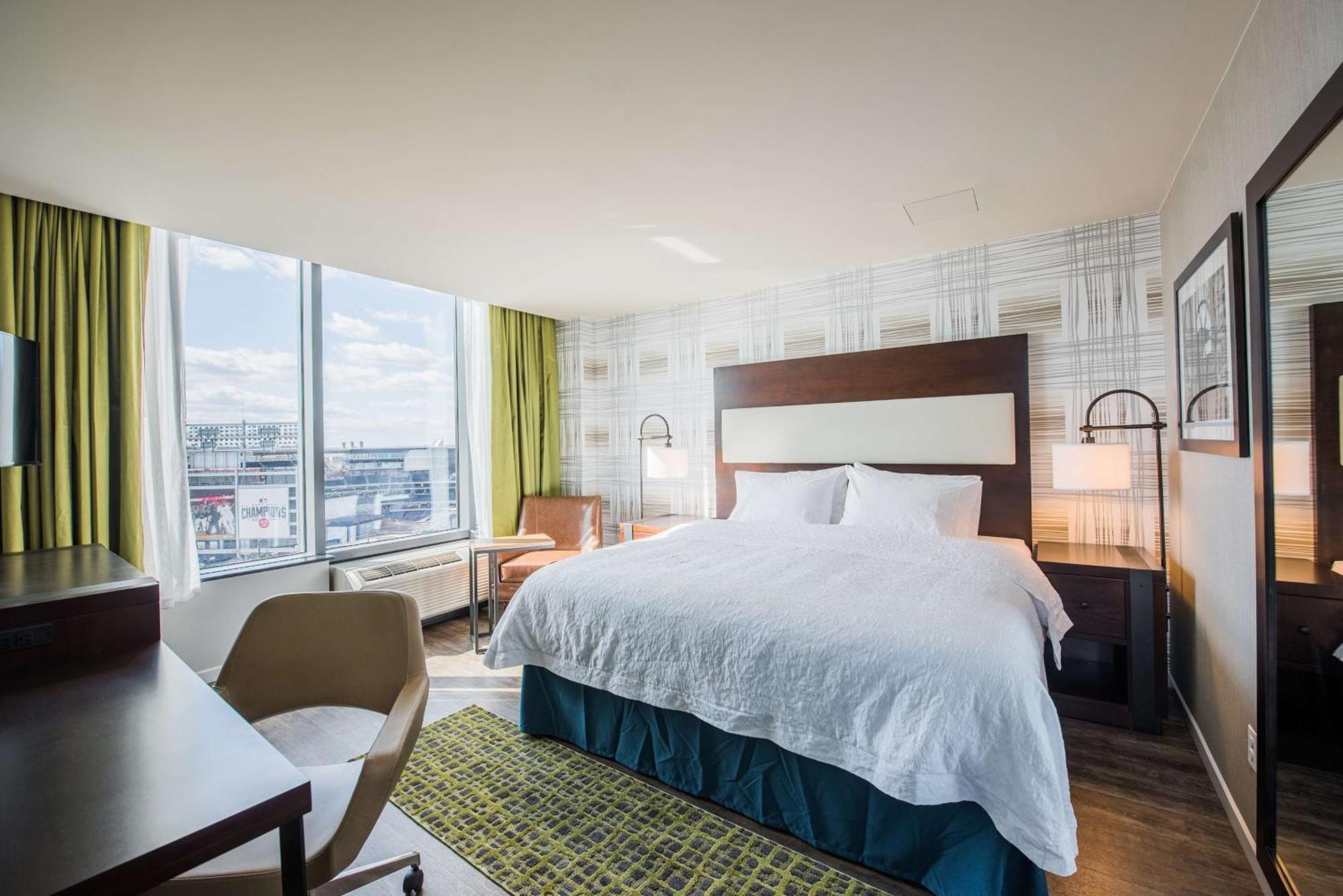 Hampton Inn & Suites Washington, D.C. - Navy Yard Екстериор снимка