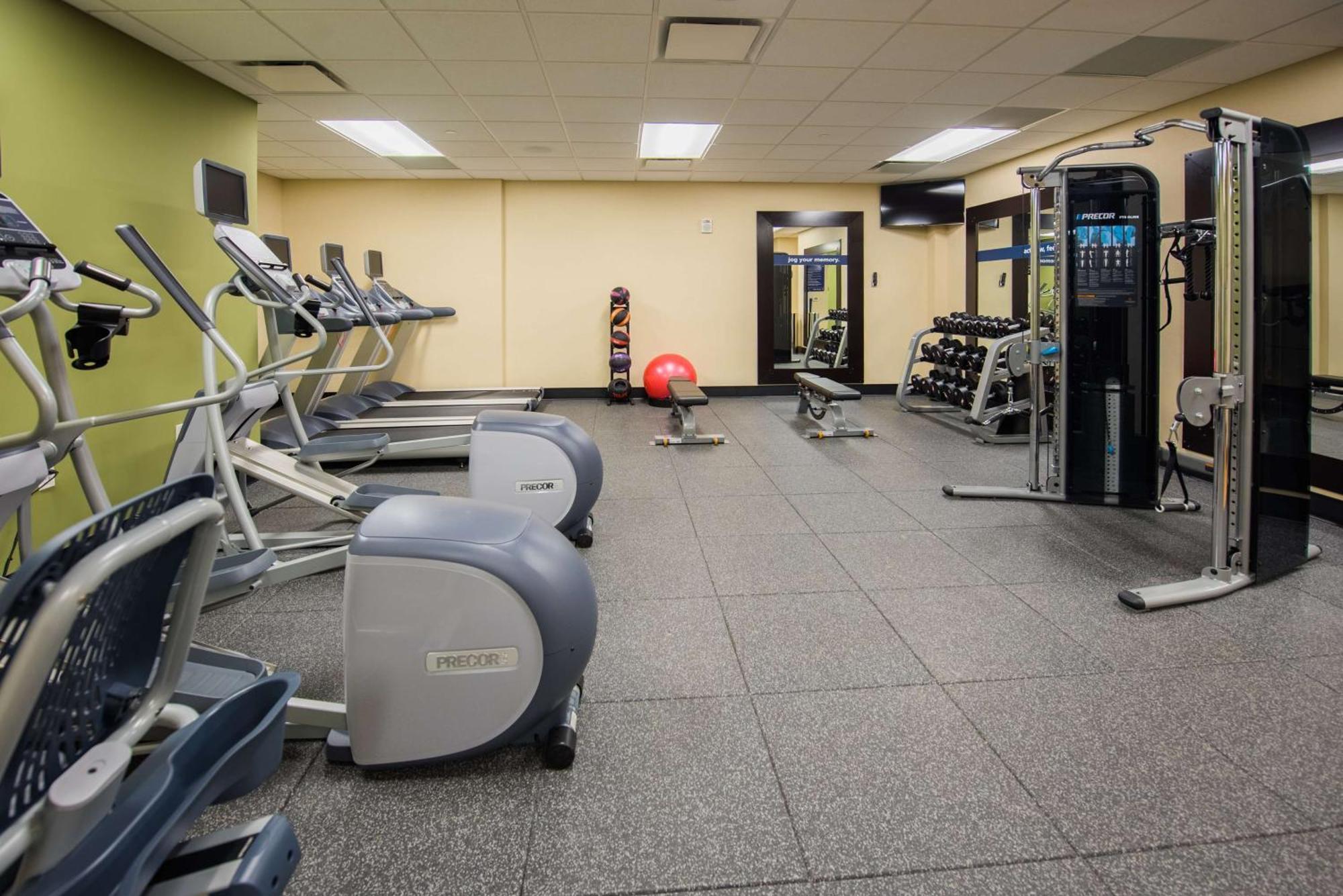Hampton Inn & Suites Washington, D.C. - Navy Yard Екстериор снимка